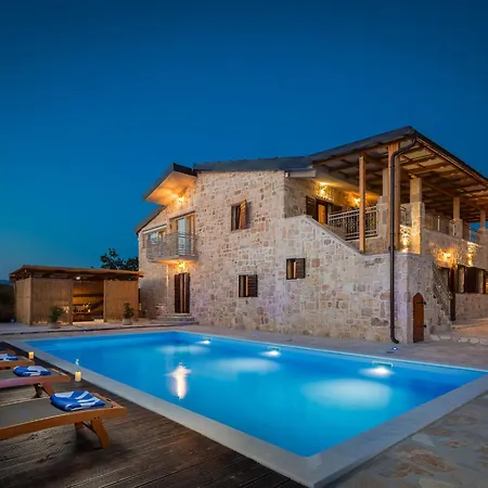 Perva By Interhome 度假居 *