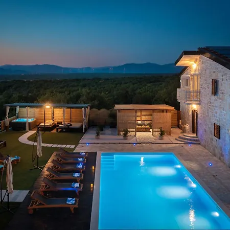 Perva By Interhome *