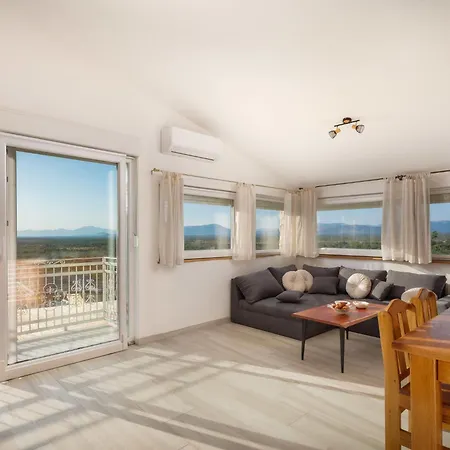 Perva By Interhome *