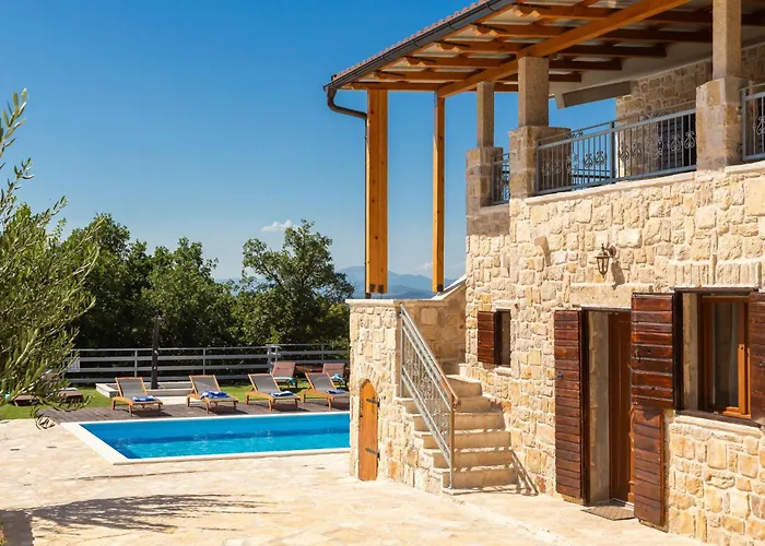 Perva By Interhome *