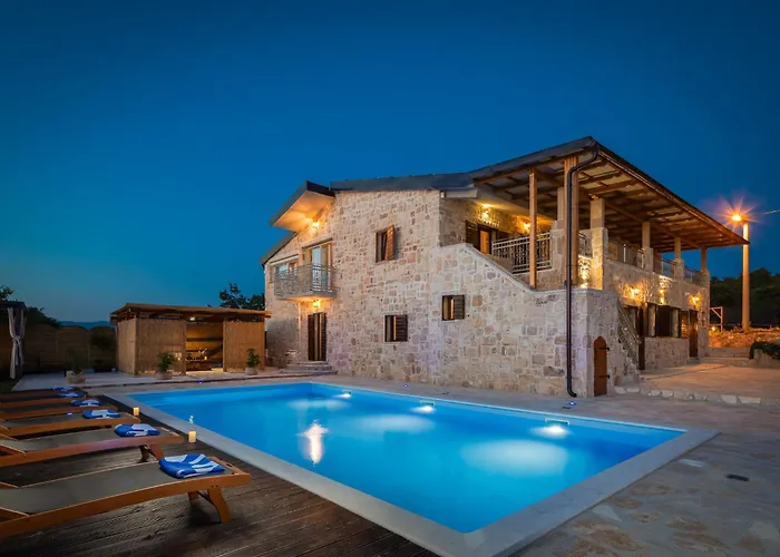 Perva By Interhome Tatil Evi *