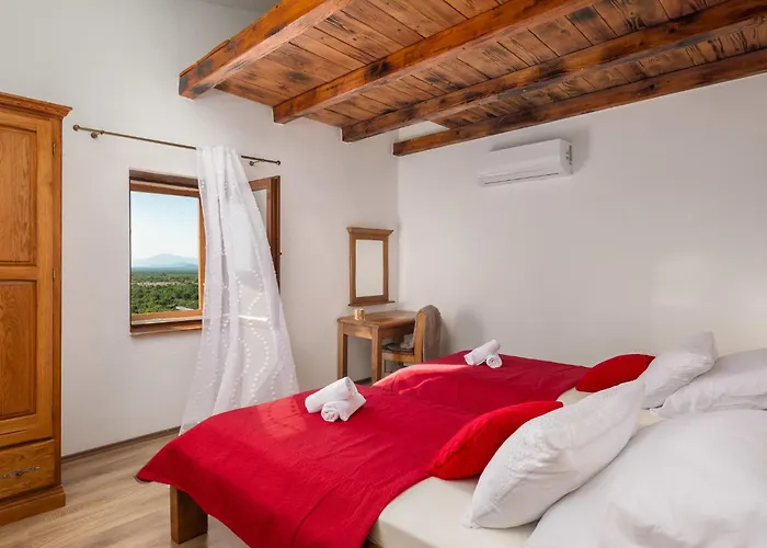 Perva By Interhome * Oklaj