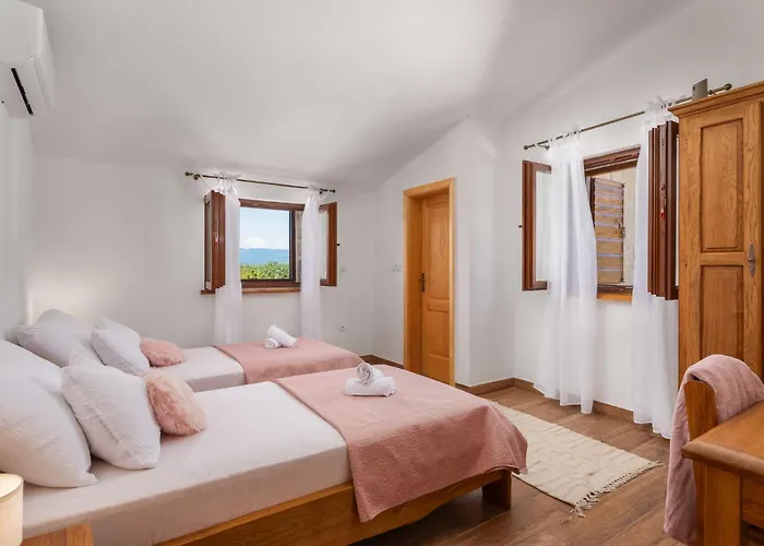 Perva By Interhome *